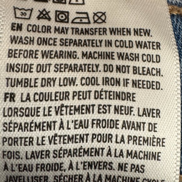 American Eagle NE(X)T Level Stretch Skinny Denim Shorts Size 8 - Picture 8 of 8